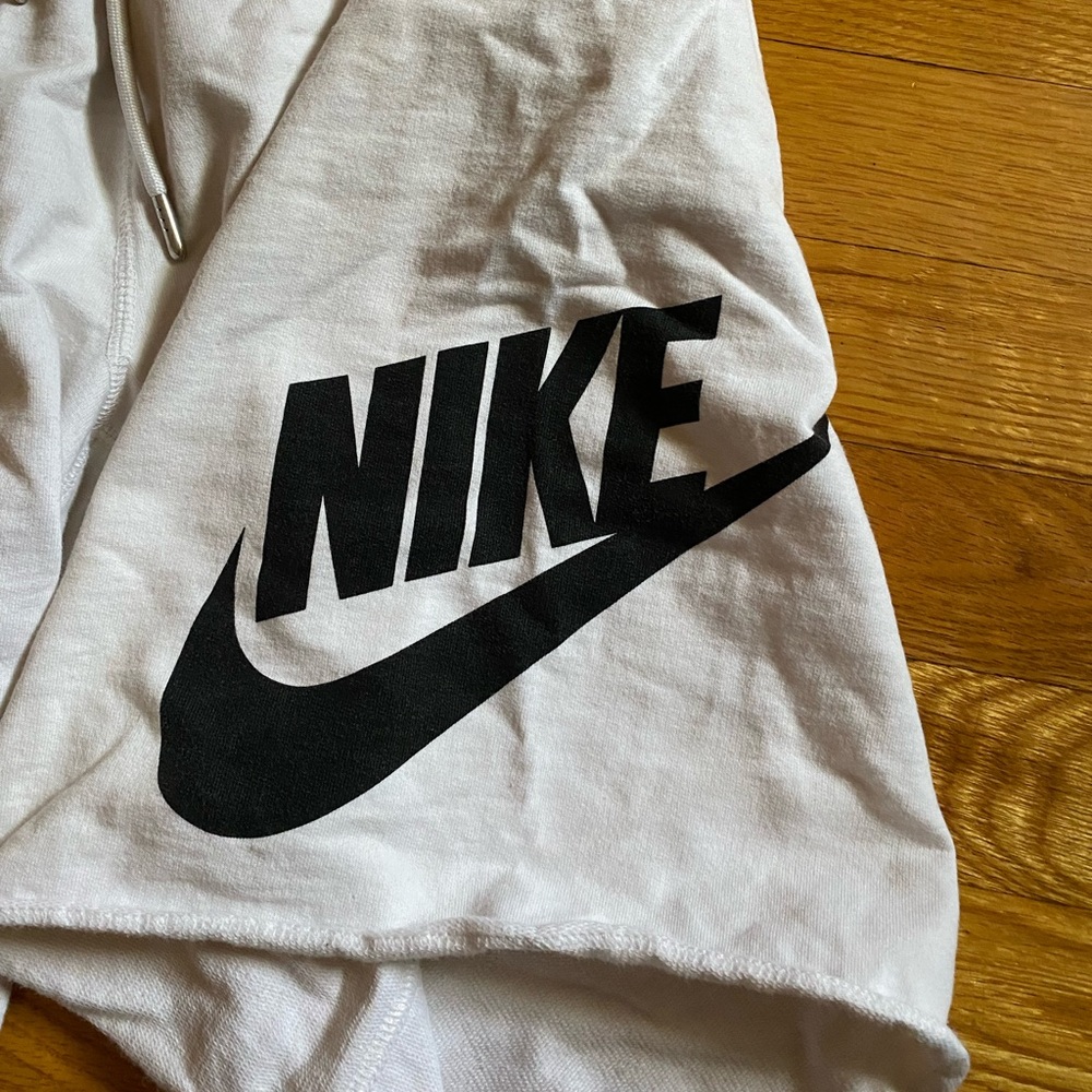 mens nike shorts